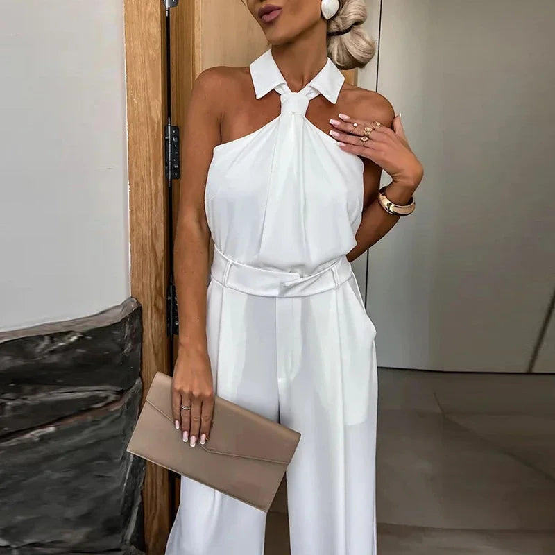 Macacão Blanc Noir™ em Tecido Acetinado com Cintura Marcada e Pantalona Longa / Moderno, Atemporal e Poderoso!