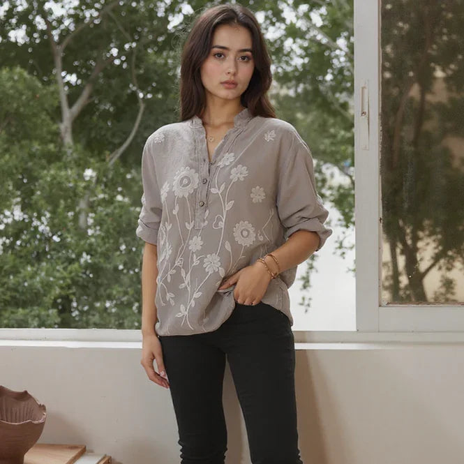 (Promoção: Compre 1, Leve 2) Camisa Raniero™ em Linho de Algodão com Bordados Florais / A Peça Sofisticada que Transforma o Casual em Elegante!