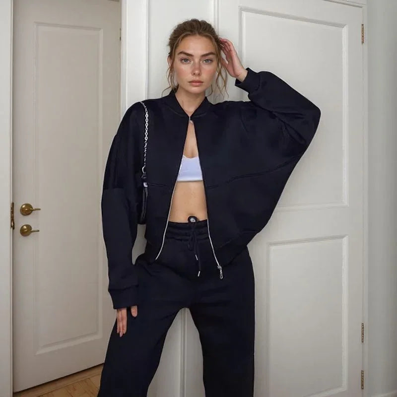 Conjunto Élan™ em Moletom Soft com Design Minimalista / Elegância Moderna e Conforto Premium Para Todas as Horas!