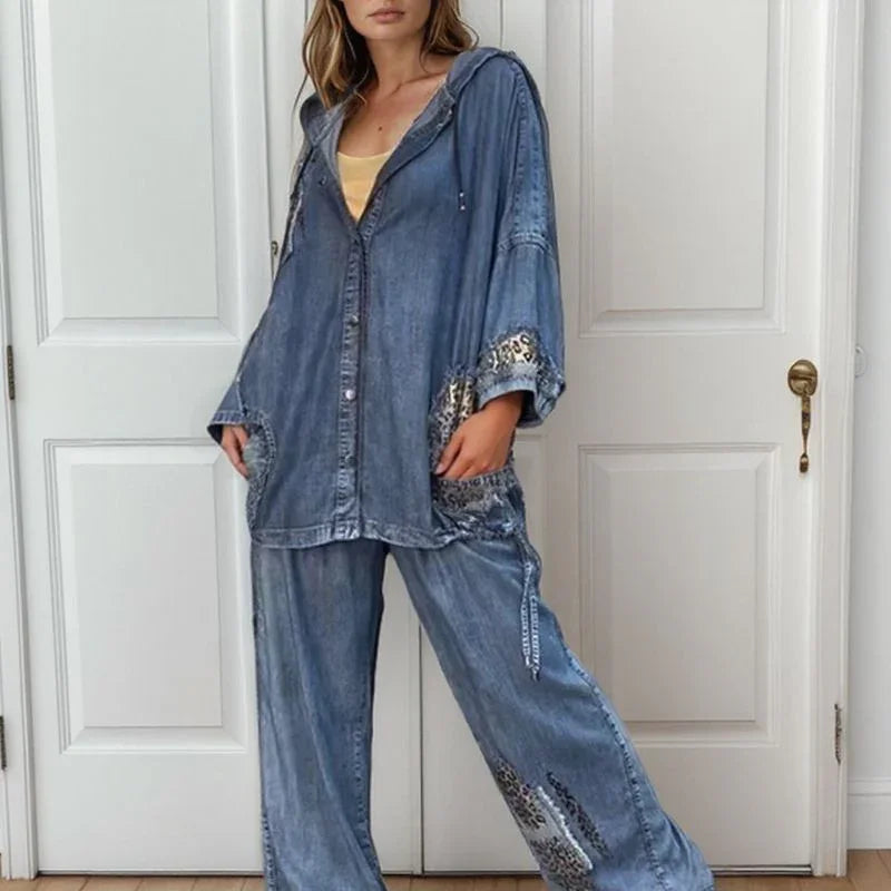 Conjunto Leona Grace™ em Jeans Lavado com Estampa Oncinha / Um Visual Selvagem, Sofisticado e Fora do Comum!