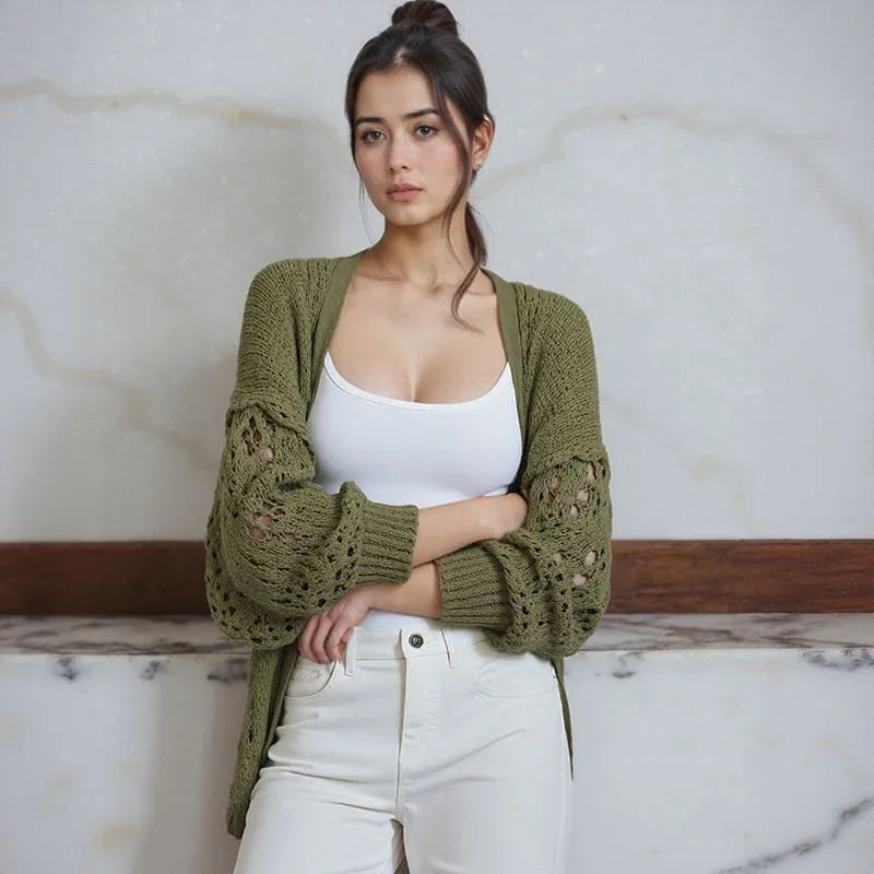 Cardigan Serena™ com Trama de Algodão Artesanal e Caimento Perfeito / Liberdade e Elegância Natural para Mulheres que Sabem se Vestir com Alma.