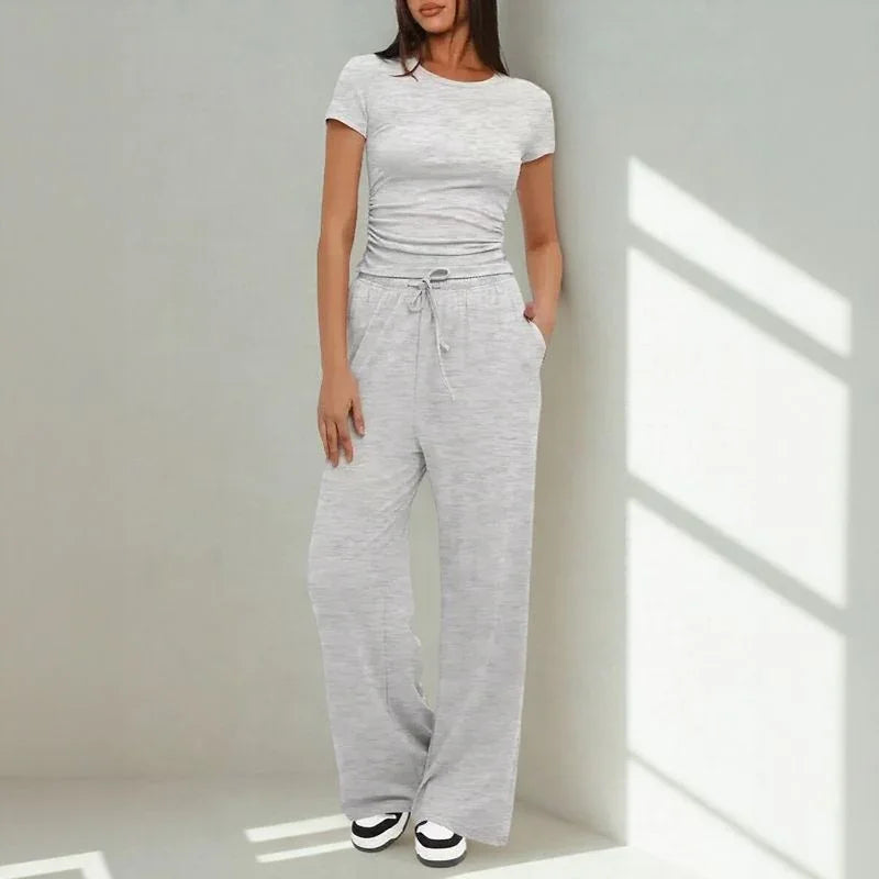 Conjunto Amália™ em Malha Premium de Algodão Misto / O Aconchego Chic Perfeito para Viagens, Passeios e Momentos de Bem-Estar!