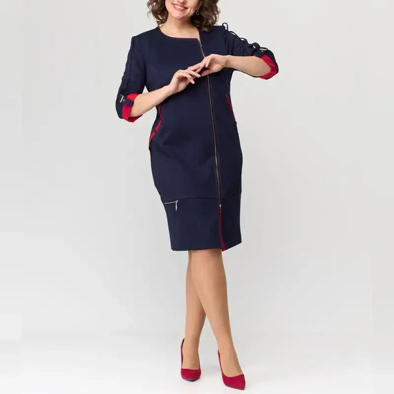 Vestido Alta Classe™ com Toques Contrastantes / Postura, Estilo e Refinamento em Uma Só Peça!