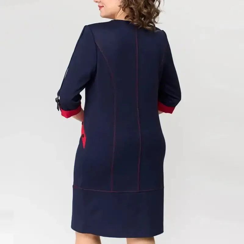 Vestido Alta Classe™ com Toques Contrastantes / Postura, Estilo e Refinamento em Uma Só Peça!