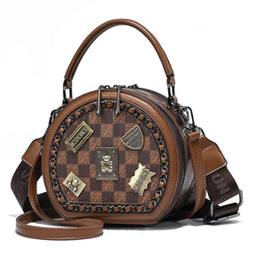 Bolsa Celine™ com Formato Redondo e Emblemas de Luxo / Praticidade e Elegância para Mulheres Autênticas