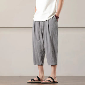 Calça Torino™ em Linho de Algodão Leve / O Toque Sofisticado da Moda Europeia que Inspira o Verão Brasileiro!