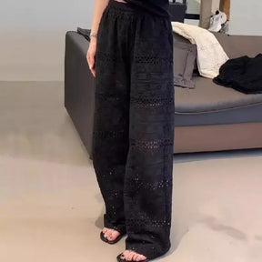 Calça Floralis™ em Renda Laise de Algodão / Elegância Fresca e Exclusiva em Cada Detalhe!