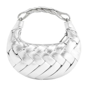 Bolsa Bellucci™ em Trama de Couro Artesanal com Design Meia-Lua / Elegância Contemporânea em Cada Ocasião!