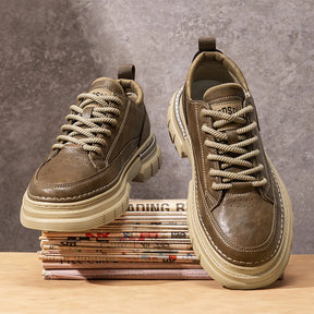 Tênis Heritage™ com Tecnologia Aeroblade e Solado Robusto / O Legado do Couro Premium e Tradição Artesanal!