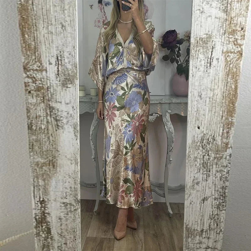 Conjunto Sakura™ em Cetim Premium com Blusa Kimono e Saia Longa Estampada /  Feminilidade Sofisticada que Brilha em Qualquer Ocasião!