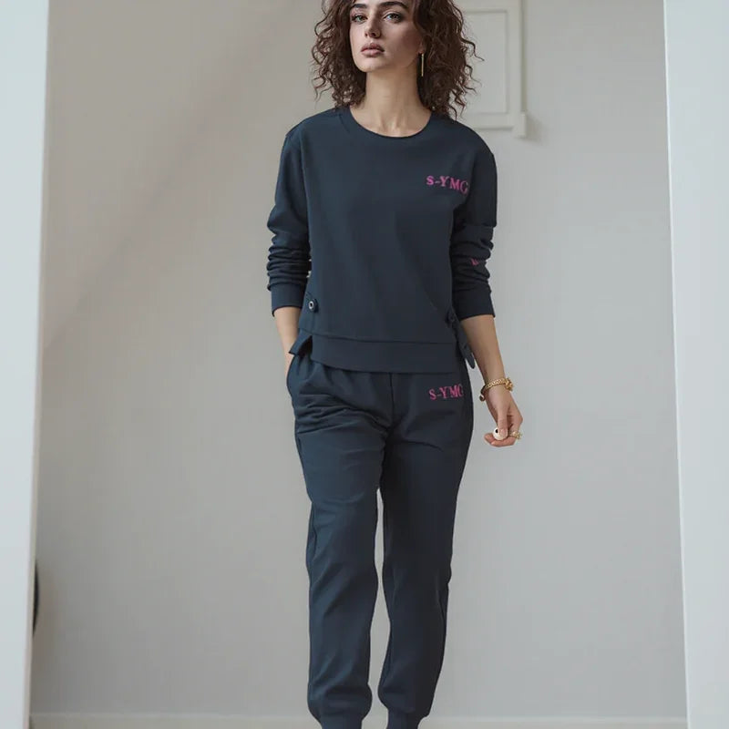 Conjunto Samira™ em Moletom com Estilo Casual e Bordado Delicado / Delicadeza e Estilo para Rotinas com Personalidade