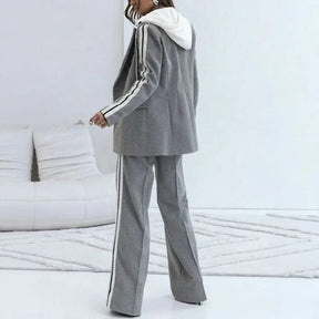 Conjunto Feline™ com Blazer Duplo e Calça em Alfaiataria Casual / Para Mulheres que Se Destacam Sem Precisar Dizer Uma Palavra