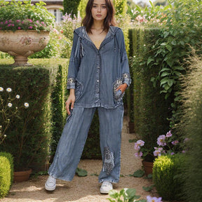 Conjunto Leona Grace™ em Jeans Lavado com Estampa Oncinha / Um Visual Selvagem, Sofisticado e Fora do Comum!