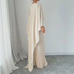 Vestido L'Opéra™ com Sobreposição Fluida e Plissado Delicado / Postura, Estilo e Refinamento em Uma Só Peça!