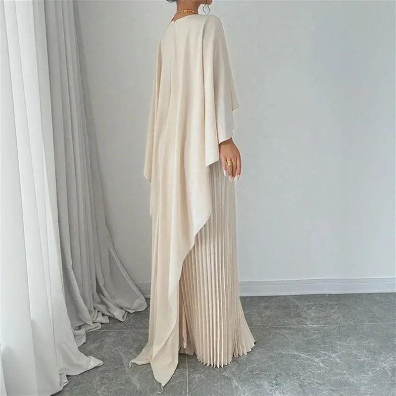 Vestido L'Opéra™ com Sobreposição Fluida e Plissado Delicado / Postura, Estilo e Refinamento em Uma Só Peça!