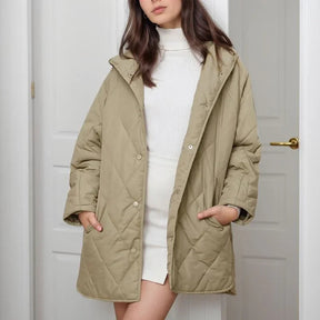 Casaco Mirella™ Estilo Parka com  Matelassê Aconchegante / Aconchego Feminino com Estilo Contemporâneo para Enfrentar o Inverno com Classe!