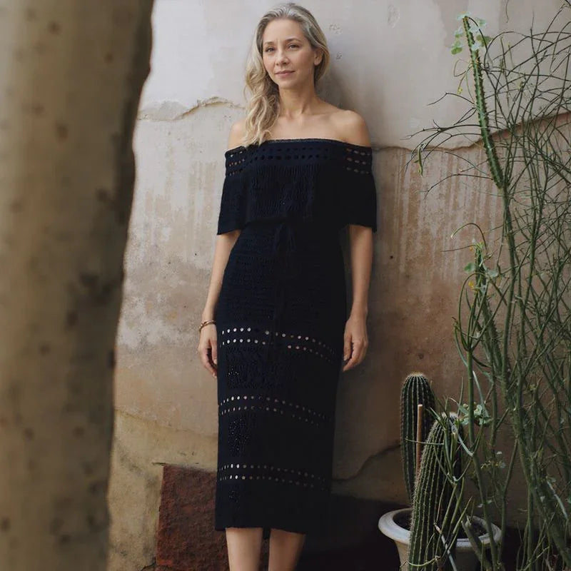 Conjunto Luar de Capri™ em Crochê com Top Ombro a Ombro e Vestido / Um Toque de Romance Mediterrâneo com Acabamento Luxuoso!