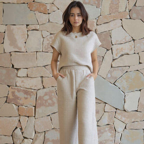 Conjunto de Blusa e Calça Novara™ com Tecido Texturizado e Design Moderno Versátil