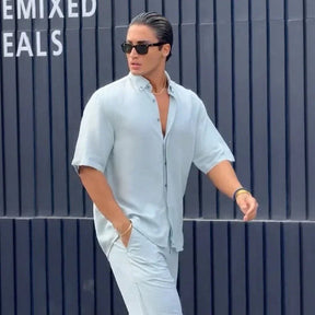 Conjunto Capri Uomo™ em Tecido Inteligente com Design Minimalista / O Luxo Europeu Mediterrâneo para o Verão 2025-2026