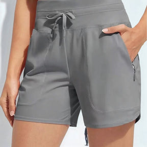 (Super Promo: Compre 2 Leve 3) Shorts Alícia Comfort™ em Malha Leve com Forro / Liberdade Total sem Aperto ou Incômodo!