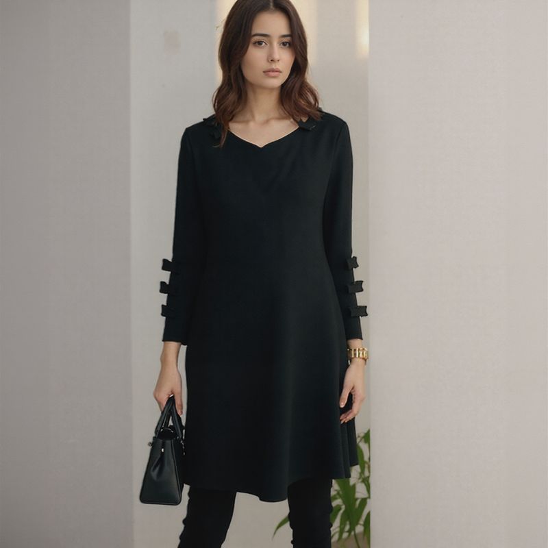 Vestido Maison Noir™ com Mangas Esculpidas e Corte de Alfaiataria / Sofisticação Minimalista para Mulheres de Presença