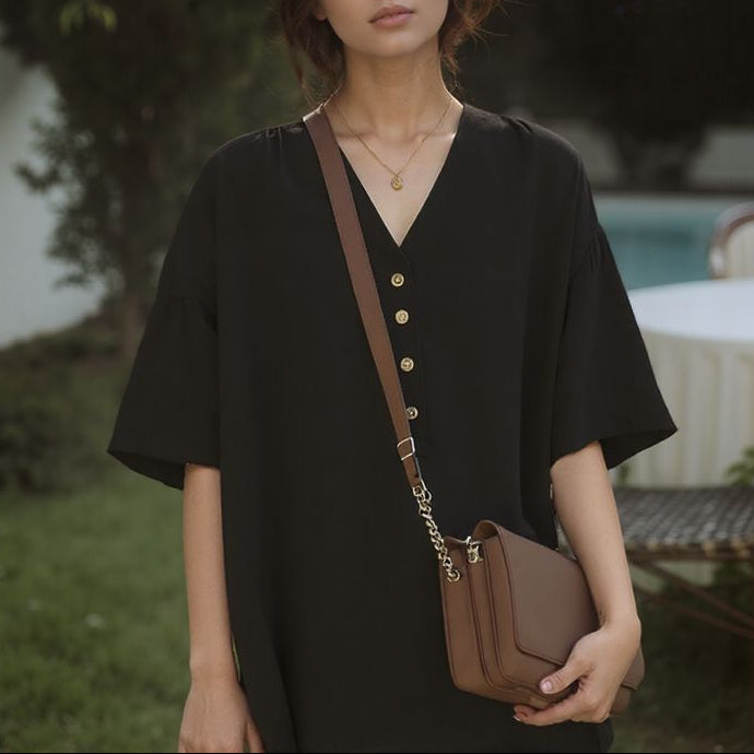 [COMPRE 1, LEVE 3] Blusinha Rafaella™ Em Linho de Algodão com Toque de Seda Fria / Frescor Instantâneo e Visual Minimalista!