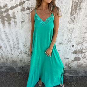 Vestido Magali™ em Viscose com Acabamento em Renda / Leveza absoluta com caimento que valoriza o corpo!