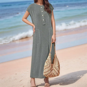 Vestido Lucelli™ Em Tecido Modal Plissado com Acabamento Artesanal / Nova Tendência Verão 2025/2026