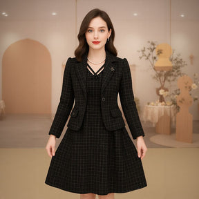 Conjunto La Vittoria™ com Blazer Estruturado e Vestido com Decote Ornamental / Presença, Estilo e Sofisticação Atemporal!