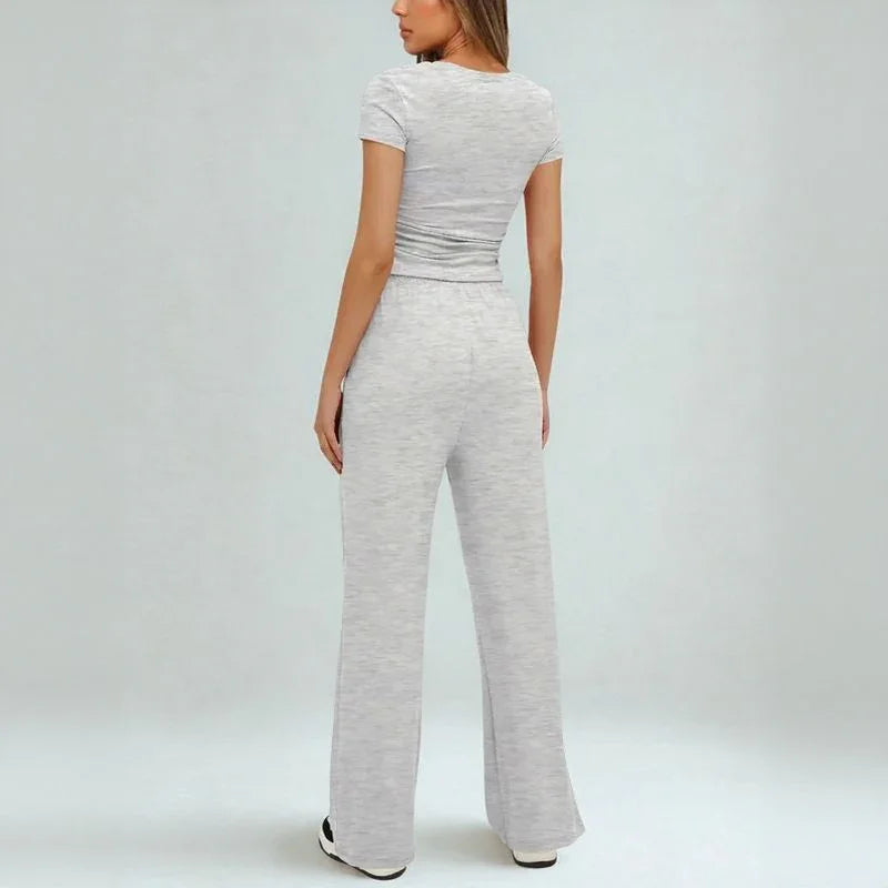 Conjunto Amália™ em Malha Premium de Algodão Misto / O Aconchego Chic Perfeito para Viagens, Passeios e Momentos de Bem-Estar!