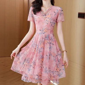 Vestido Bellevoile™ em Popelina Floral com Movimento Leve / A Delicadeza Rara que Brilha em Qualquer Estação!