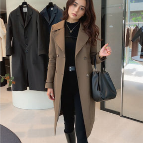 Casaco Madame Luxe™ com Interior Aveludado / Um Clássico Refinado que Aquece com Charme!