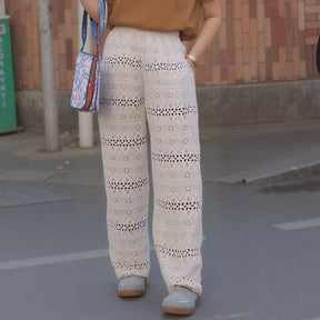 Calça Floralis™ em Renda Laise de Algodão / Elegância Fresca e Exclusiva em Cada Detalhe!